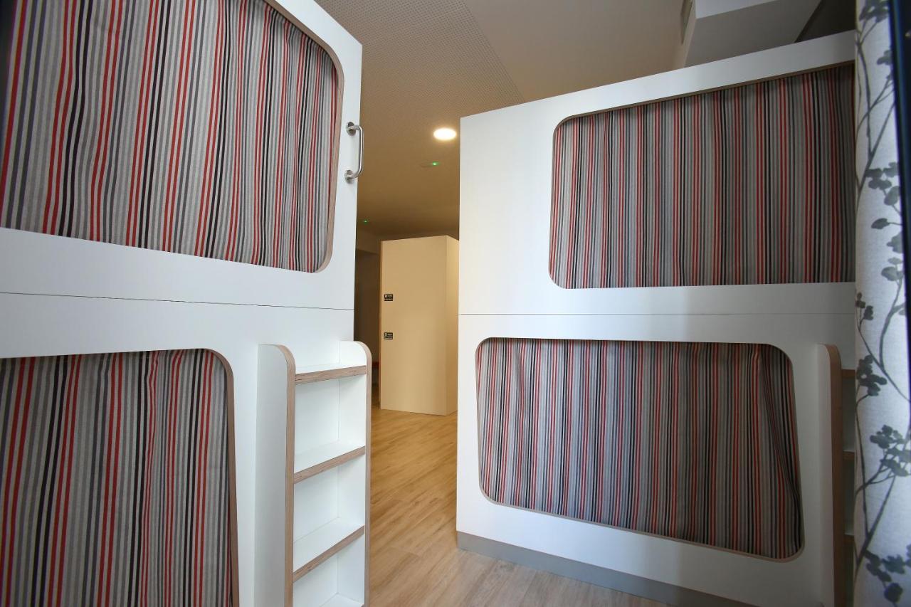 Dpaso Urban Hostel Понтеведра Экстерьер фото